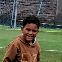 Noah, alumno de Matías, en la cancha